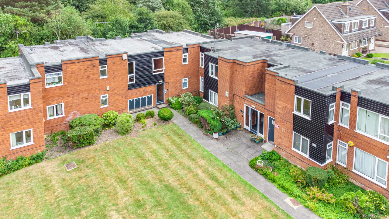 Blackmoor Court, Leeds, LS17, photo 13