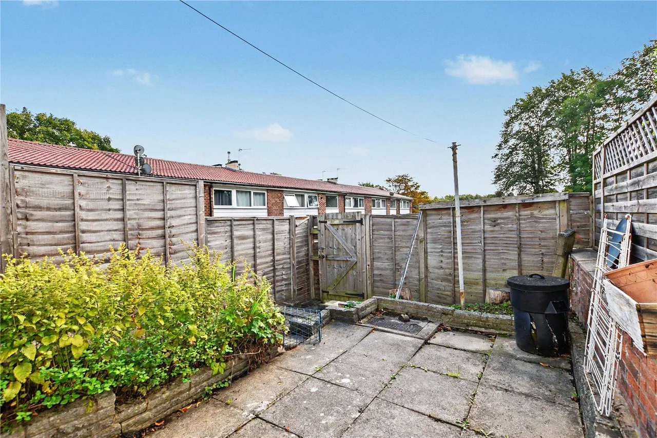 Gledhow Lane, Leeds, LS7, photo 19
