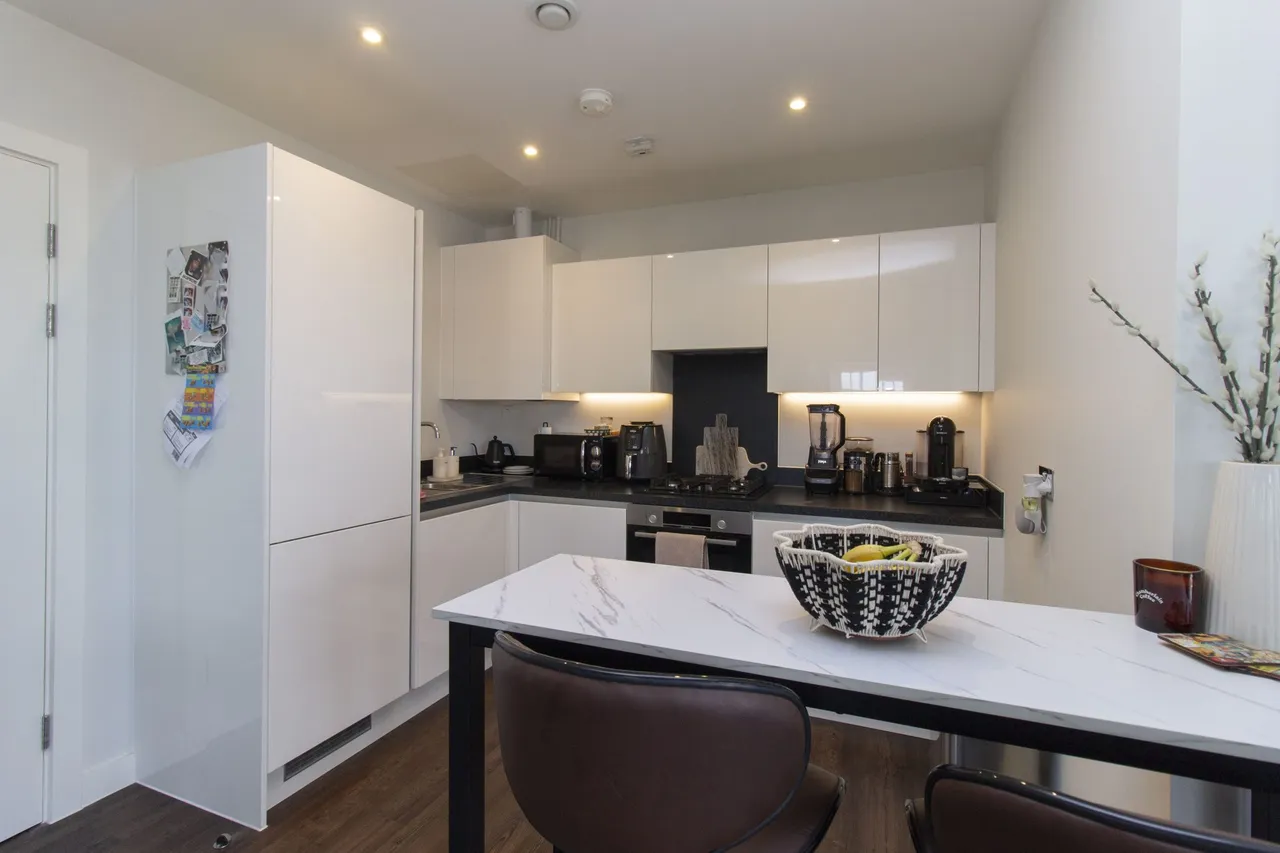 Cedar Lodge Sundew Avenue, Fleet, GU51 3LD, photo 5