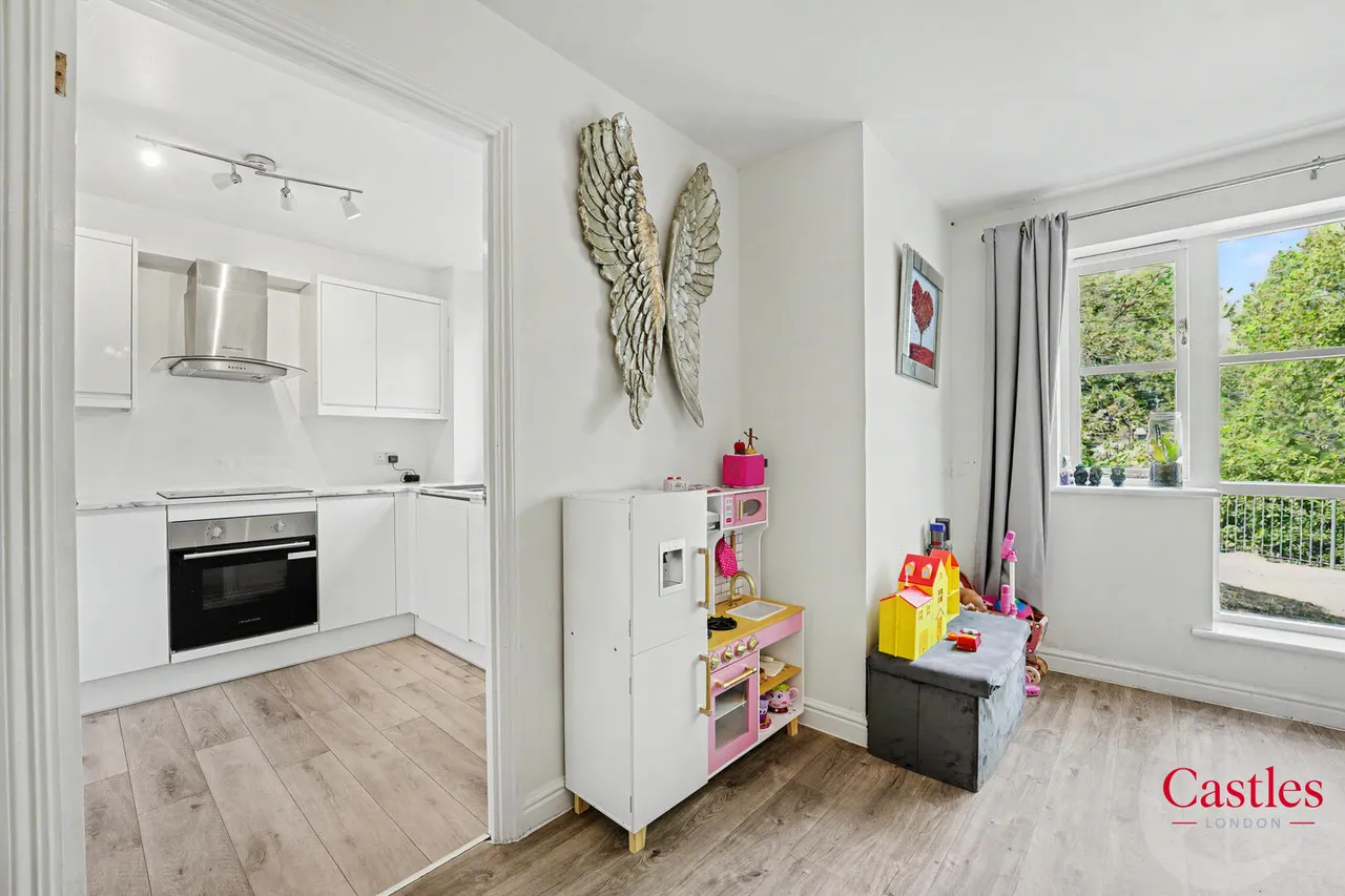Polsten Mews, Enfield, EN3, photo 9