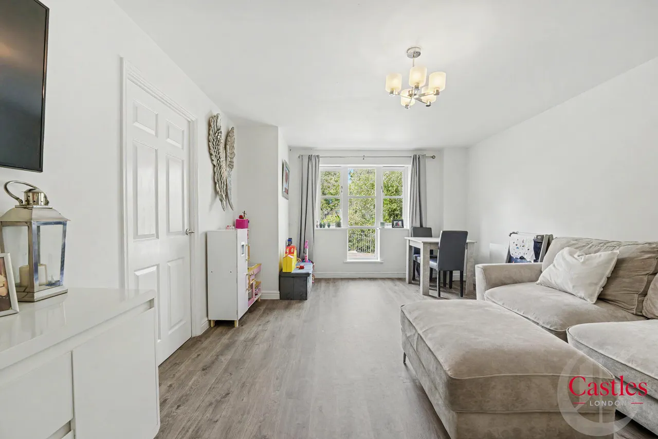 Polsten Mews, Enfield, EN3, photo 12