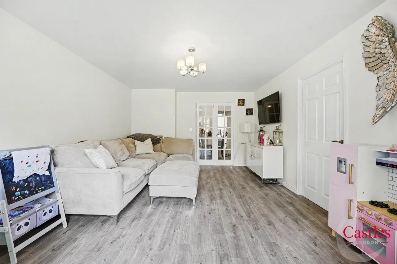 Polsten Mews, Enfield, EN3, photo 11