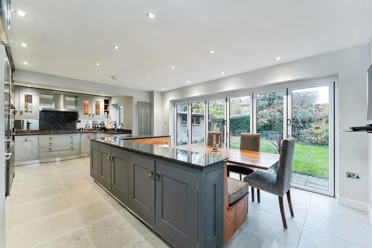 5 bed house for sale — Ward Way, Witchford, Ely