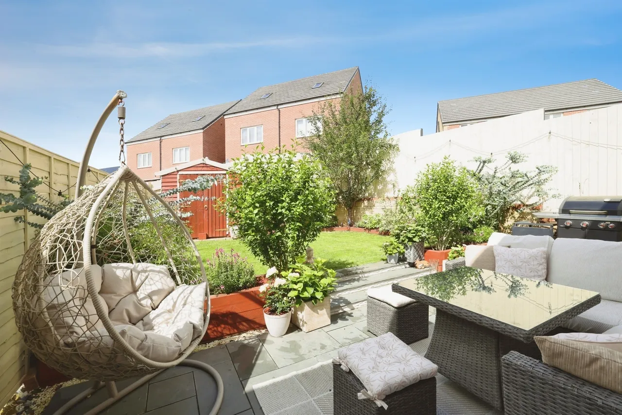 Tyddyman Close, Chippenham, SN15, photo 15