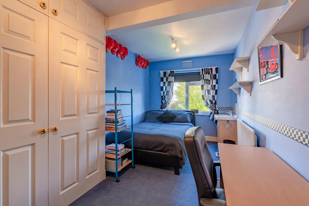 Cirencester Road, Charlton Kings, Cheltenham, GL53 8DE, photo 7