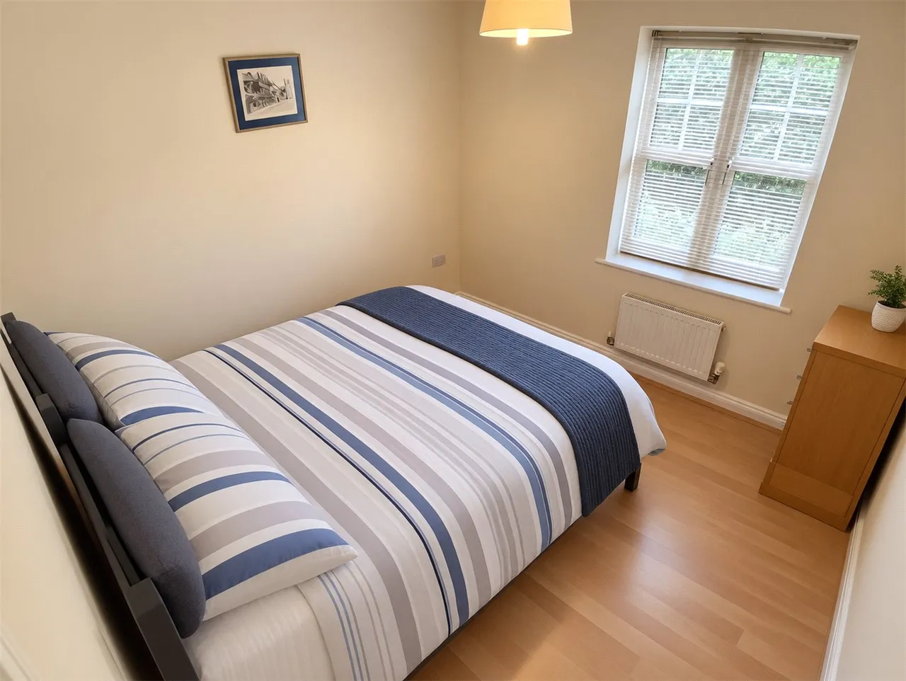 Wordsworth Avenue, Stratford-upon-Avon, Warwickshire, CV37, photo 4