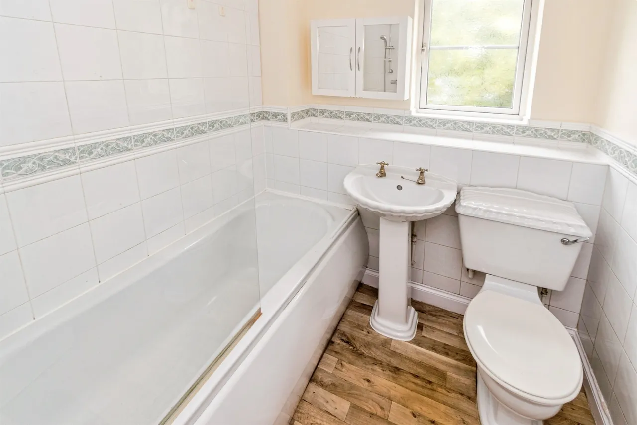 Holt Road, Southampton, SO15, photo 13