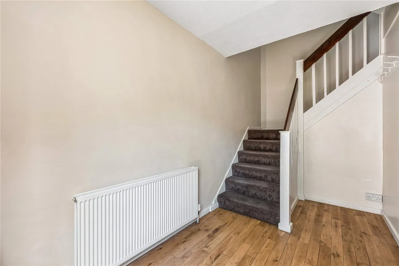 Halesworth Close, London, E5, photo 12