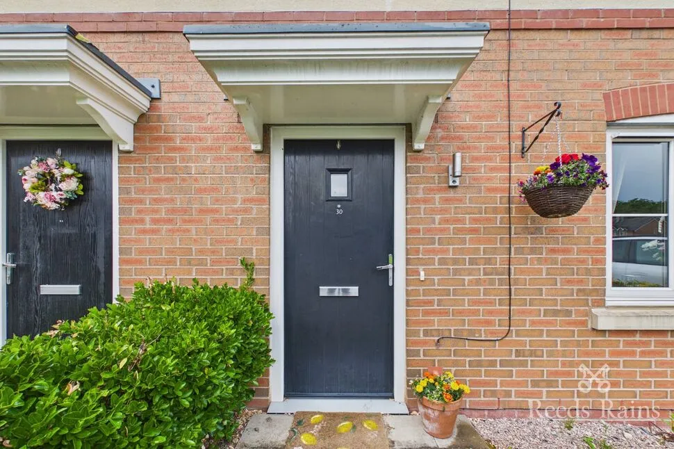Field View Close, Holmes Chapel, Cheshire, CW4, photo 9