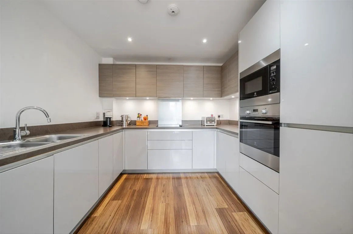 Rosenburg Road, W3, photo 3