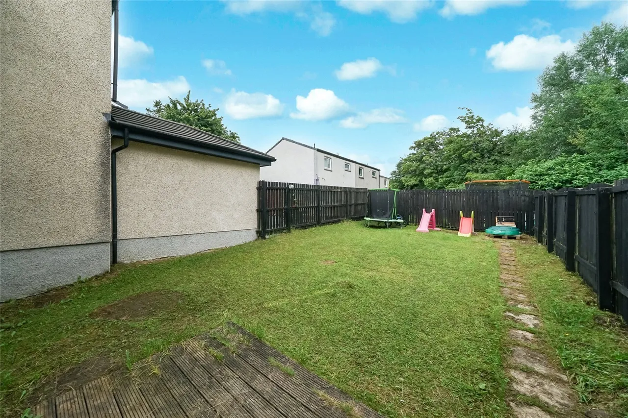Inchwood Court, Cumbernauld, Glasgow, North Lanarkshire, G68, photo 17
