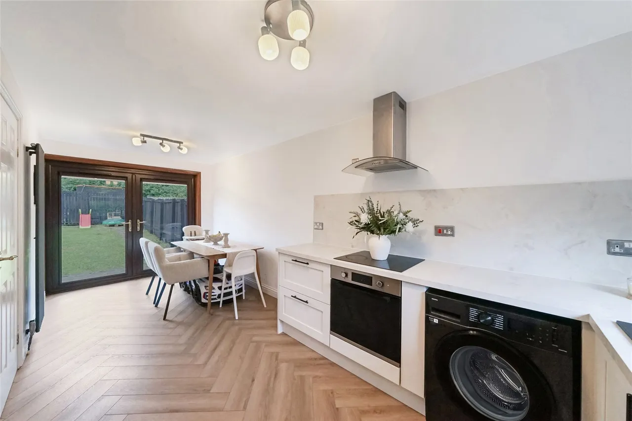 Inchwood Court, Cumbernauld, Glasgow, North Lanarkshire, G68, photo 5