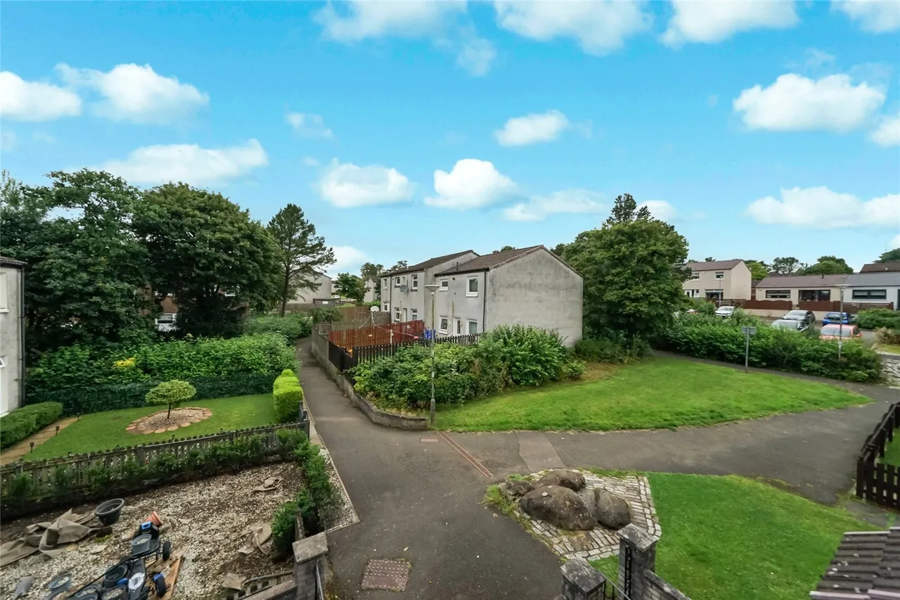 Inchwood Court, Cumbernauld, Glasgow, North Lanarkshire, G68, photo 19