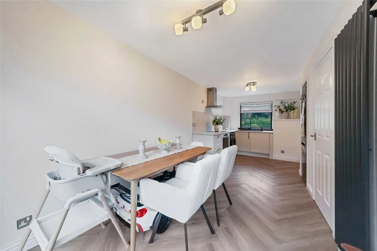 Inchwood Court, Cumbernauld, Glasgow, North Lanarkshire, G68, photo 6