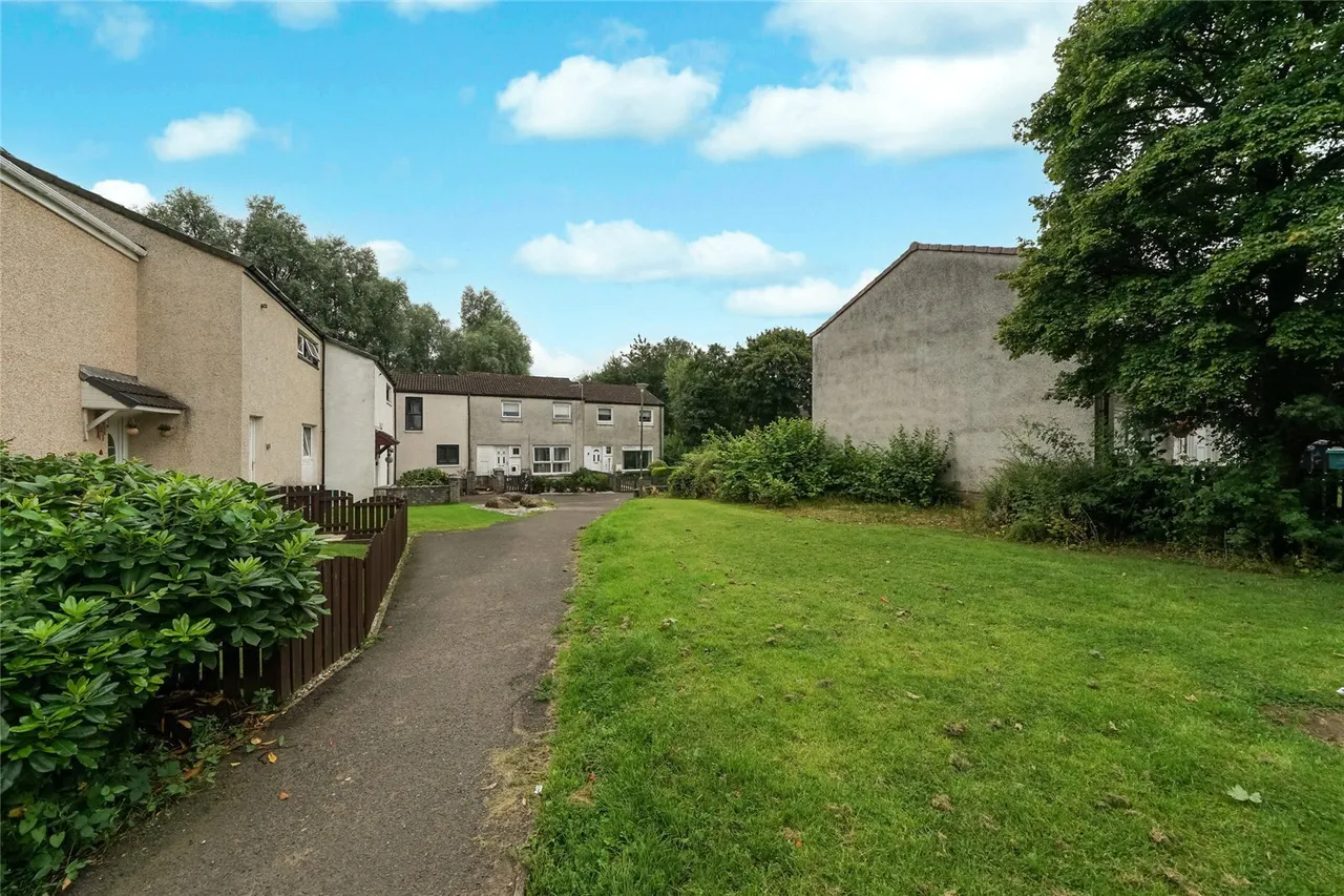Inchwood Court, Cumbernauld, Glasgow, North Lanarkshire, G68, photo 20