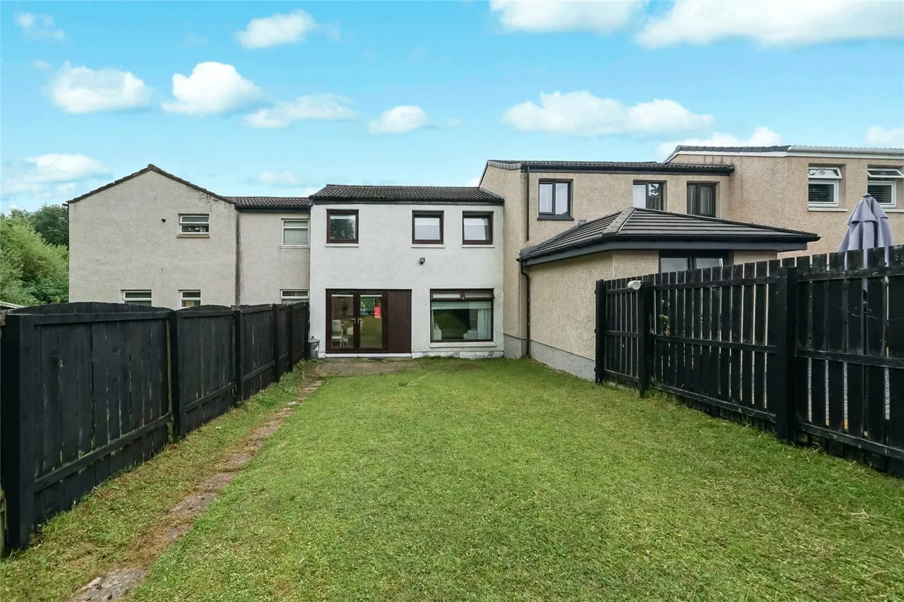 Inchwood Court, Cumbernauld, Glasgow, North Lanarkshire, G68, photo 18