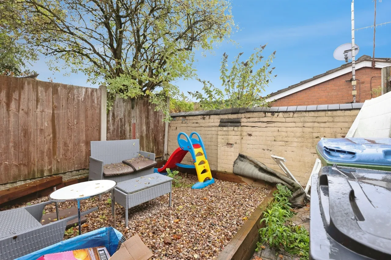 Clyde Street, Cradley Heath, B64, photo 6