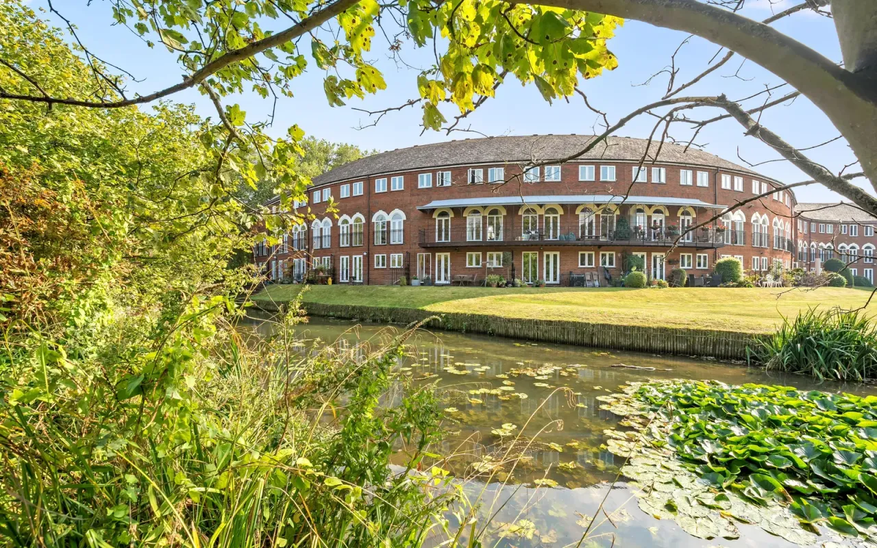 Duckmill Crescent, Bedford, photo 4