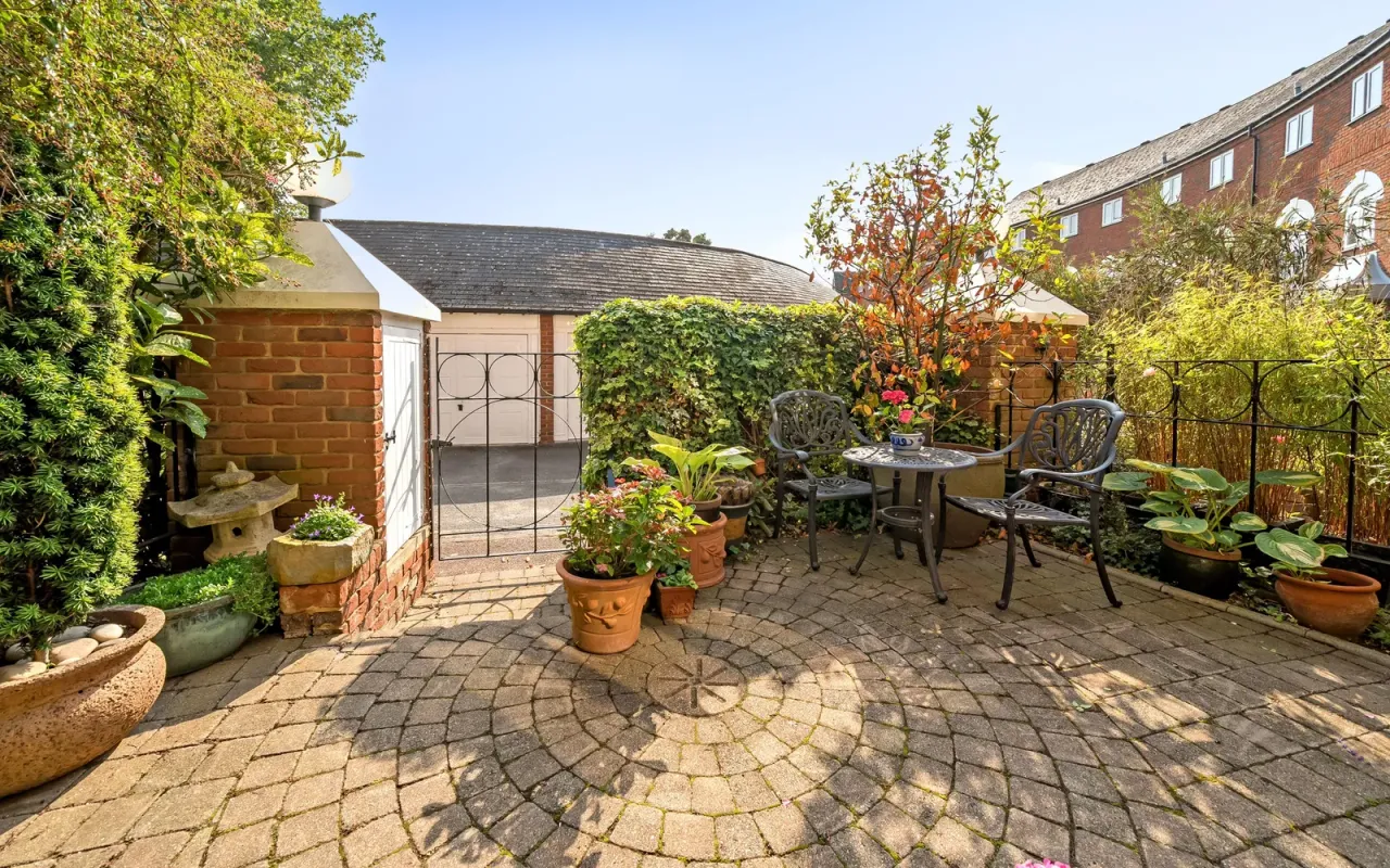 Duckmill Crescent, Bedford, photo 2