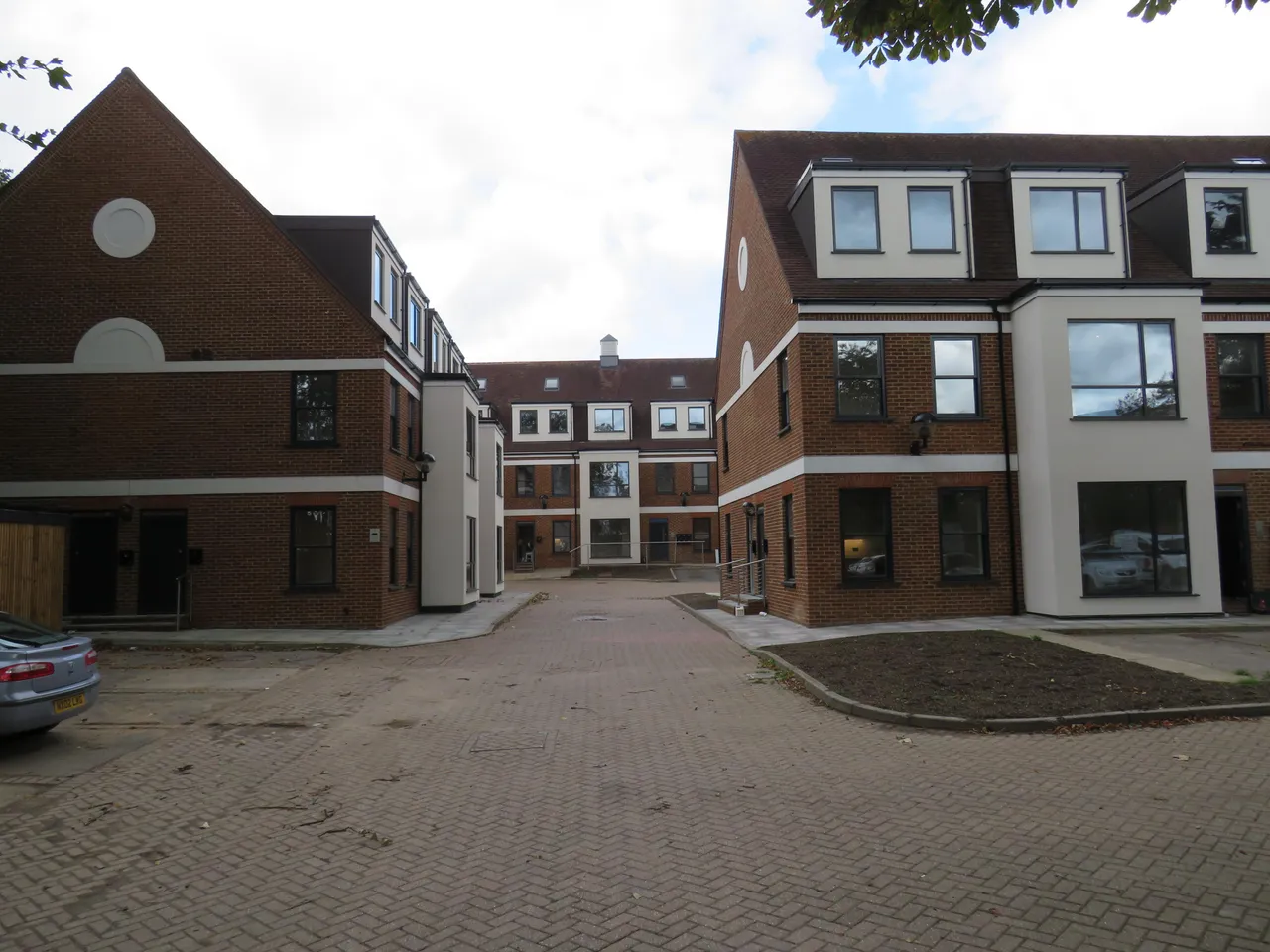 1 bed flat to rent, Shaftesbury Court, SL1