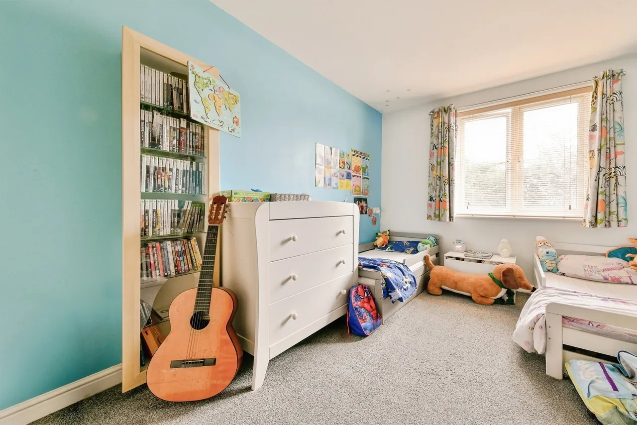 Epsom Close, STEVENAGE, Hertfordshire, SG1, photo 12