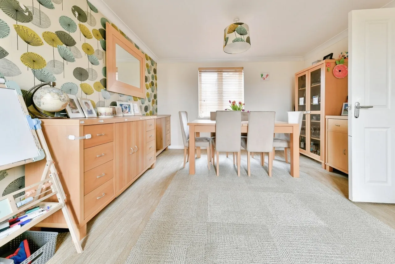 Epsom Close, STEVENAGE, Hertfordshire, SG1, photo 4