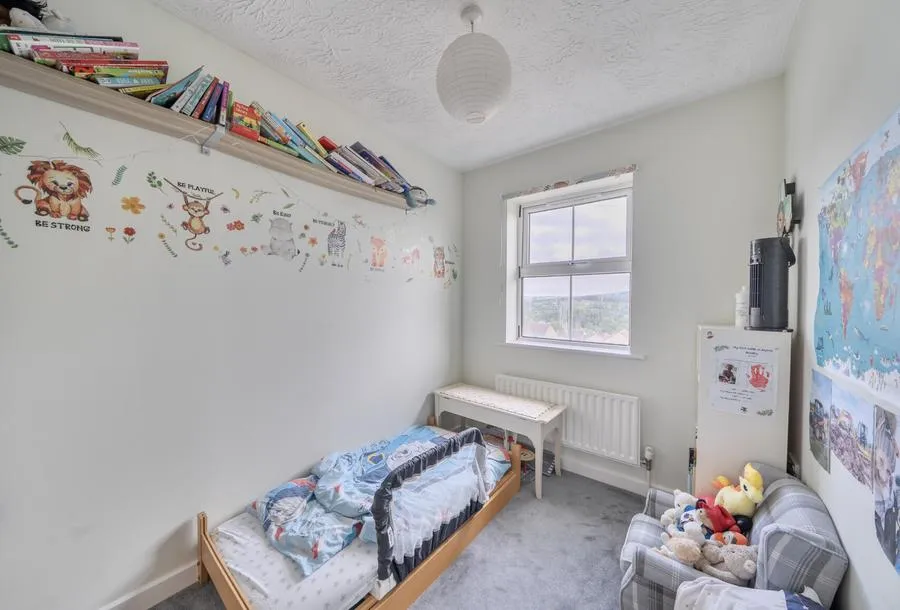Colliers Rise, Radstock, BA3, photo 13