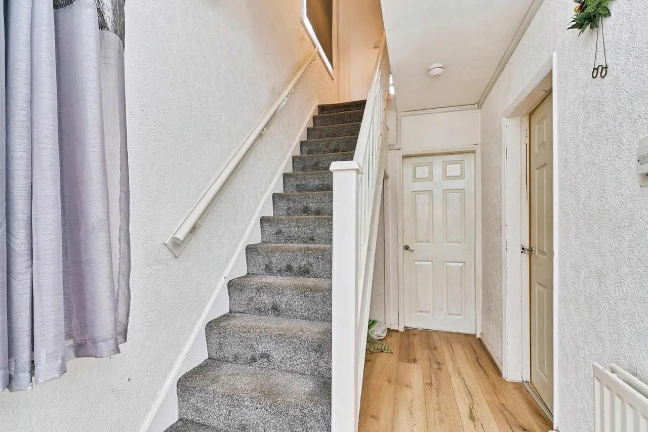 Riding Way, Willenhall, WV12, photo 7