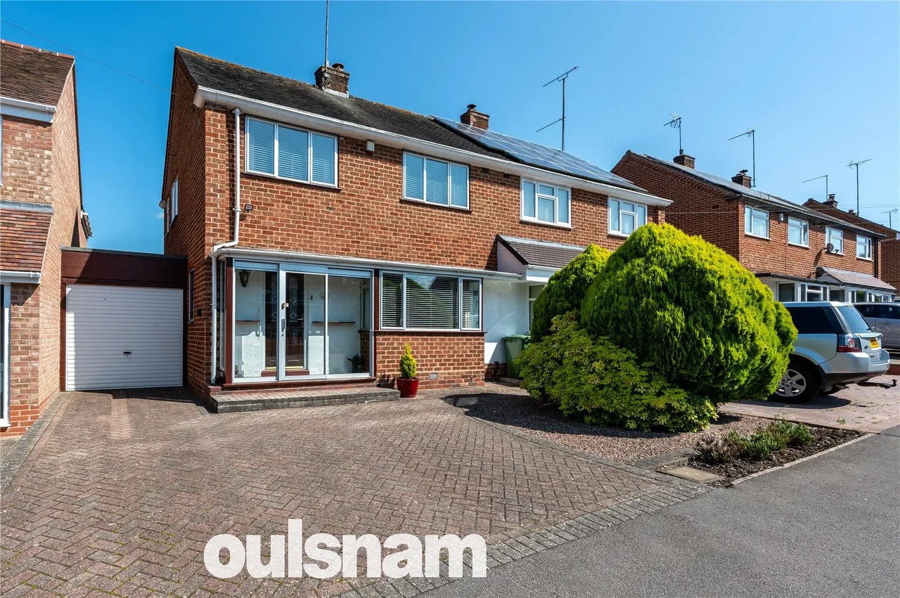 3 bed house for sale — Tennyson Road, Redditch, Worcestershire, B97 5BJ