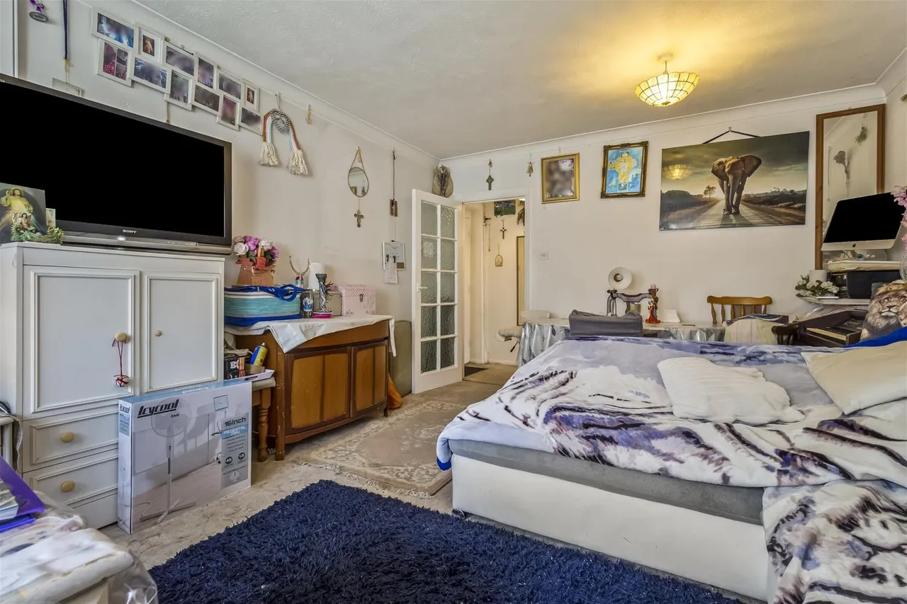 Lamorna Grove, Worthing, photo 2
