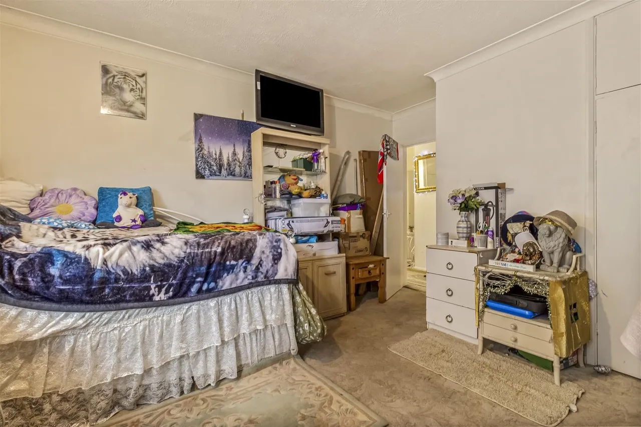 Lamorna Grove, Worthing, photo 8