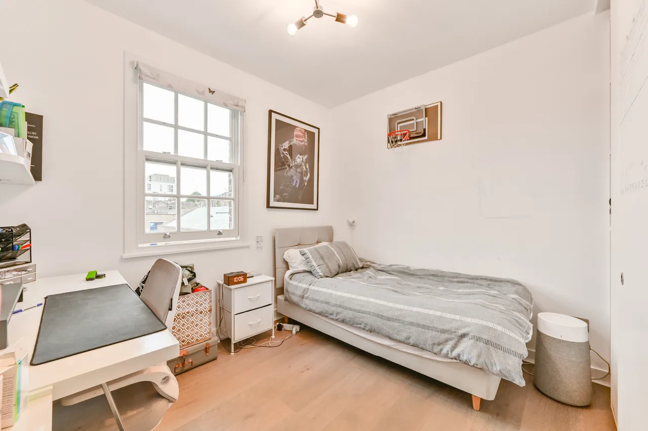 London, NW8, photo 13