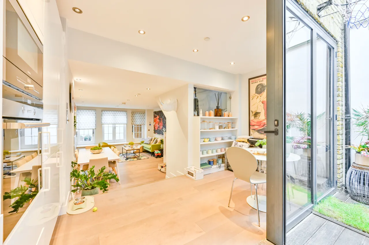 London, NW8, photo 18