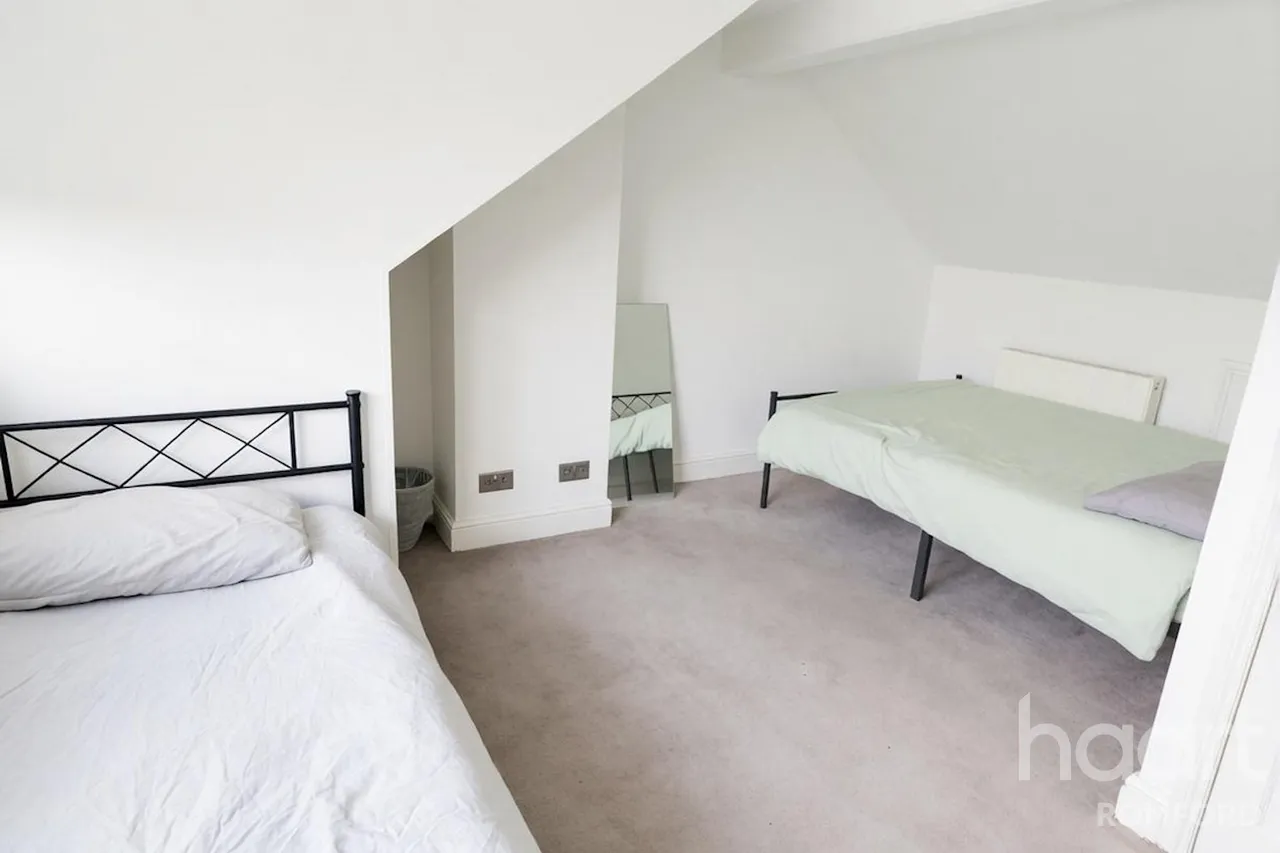 Rosedale Road, RM1, photo 18