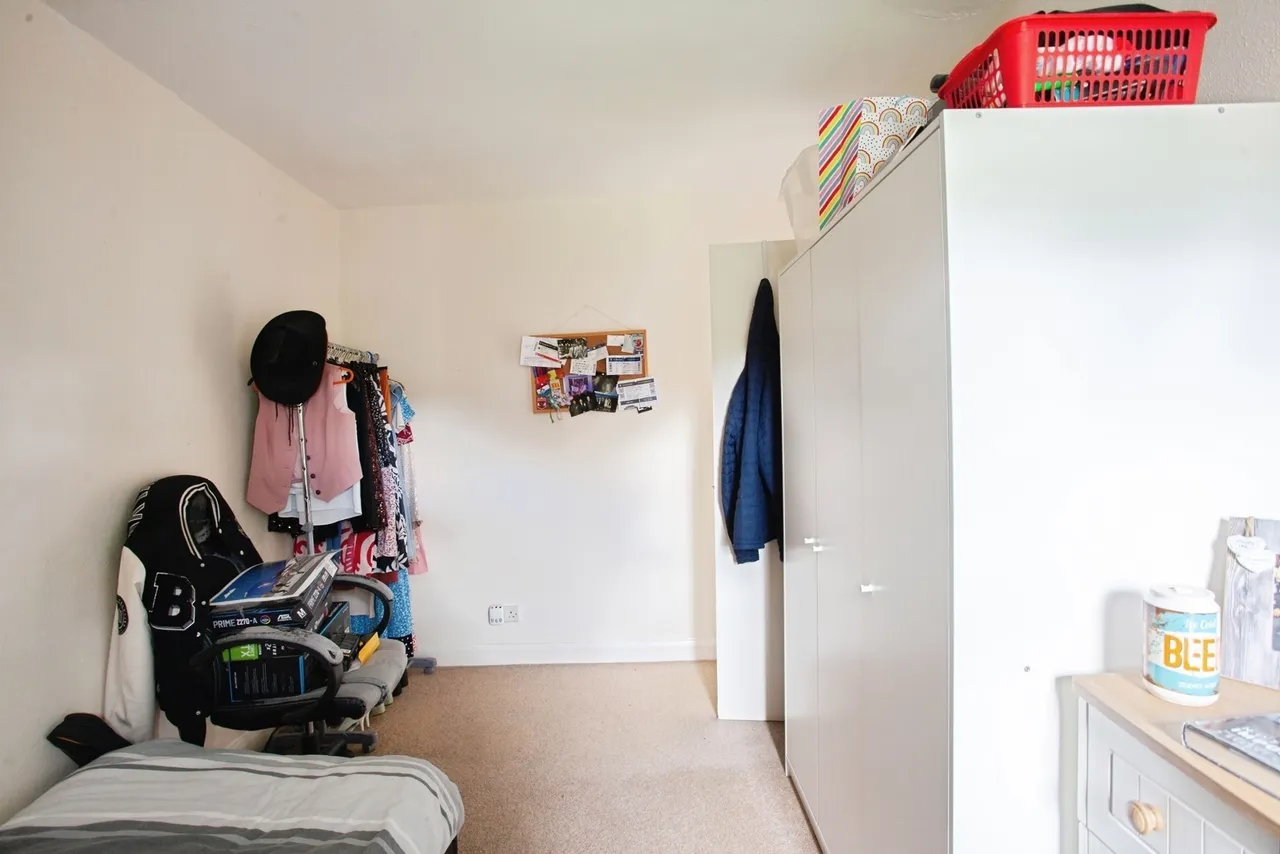 Steven Crescent, Chapeltown, Sheffield, S35, photo 9