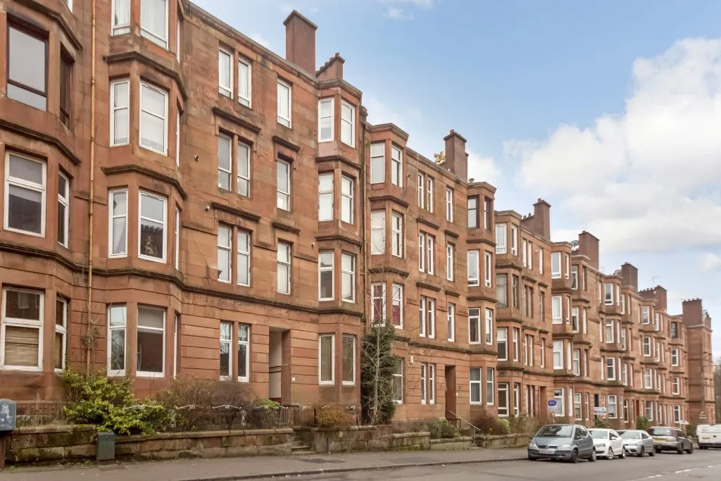 2 bed flat to rent, Garrioch Road, North Kelvinside, G20