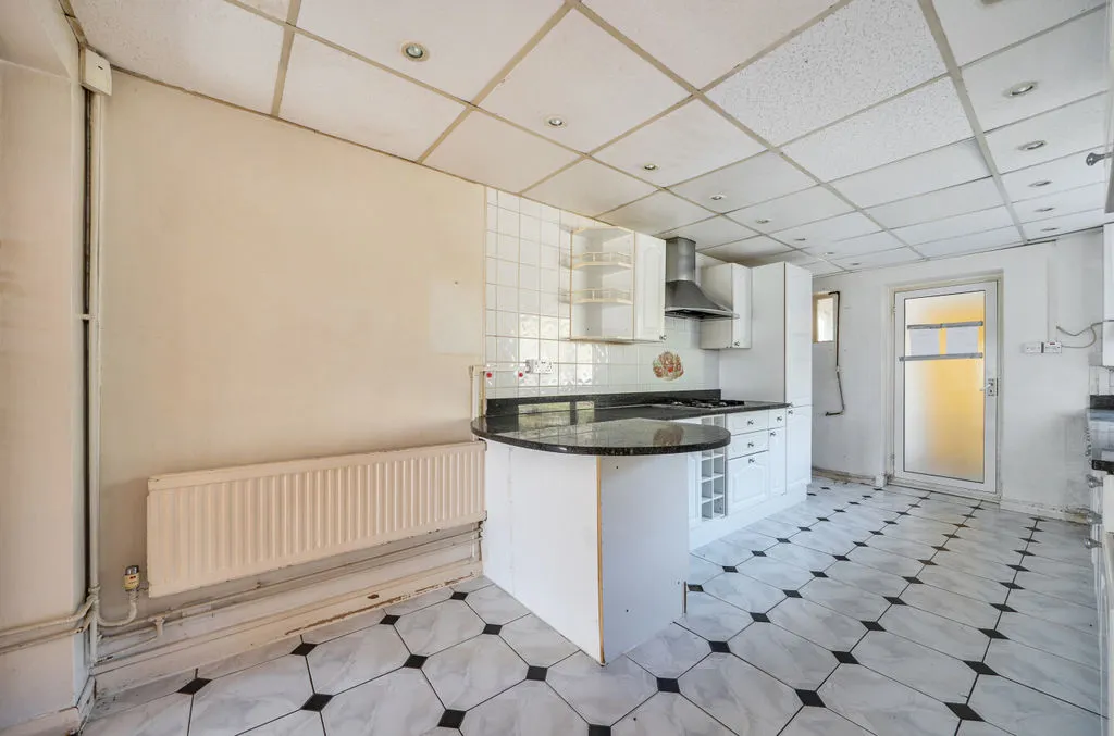 Pampisford Road, Purley CR8 2NF, photo 7