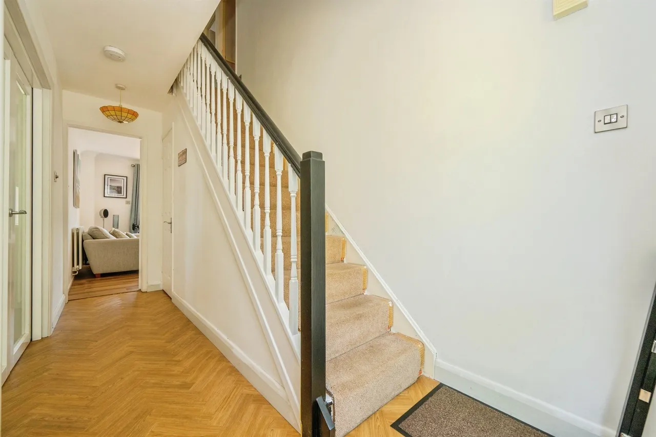Chandlers Ford, Oakwood, DE21, photo 8