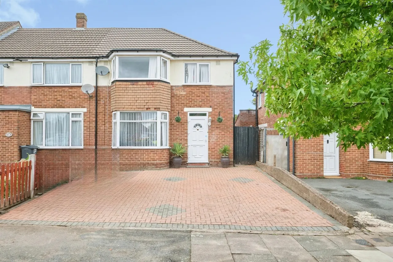 3 bed house for sale, Templeton Road, Birmingham, B44