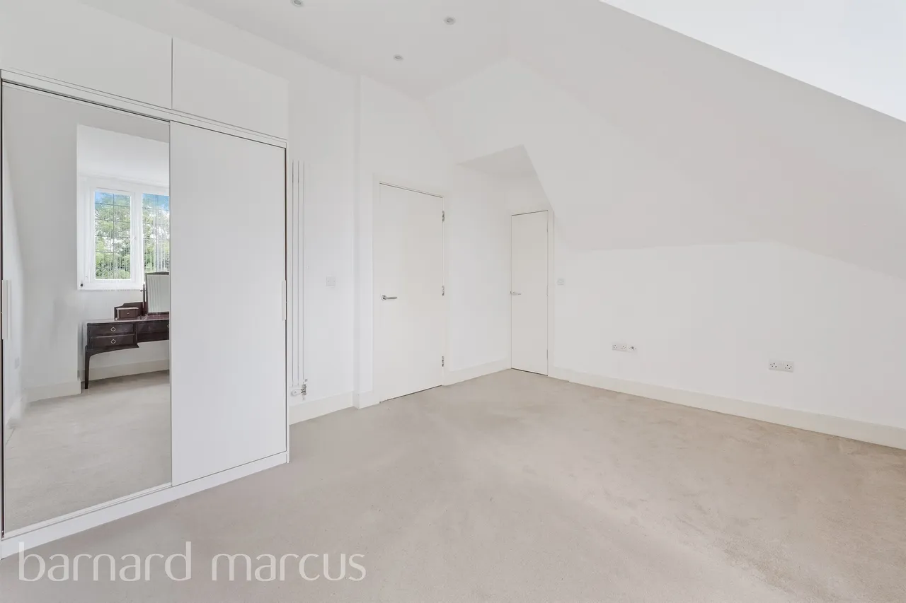 Ruxley Lane, Epsom, KT19, photo 7