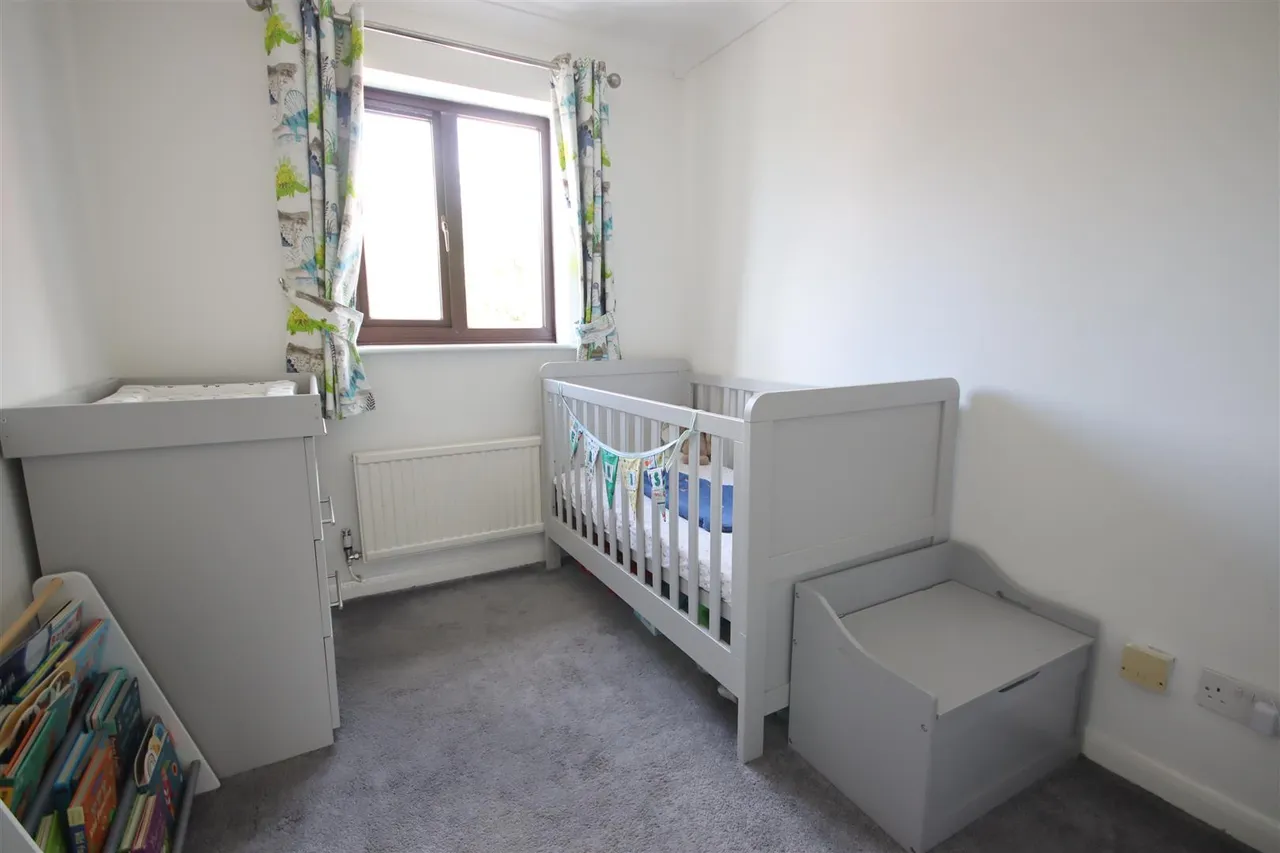Hatherell Road, Chippenham, photo 13