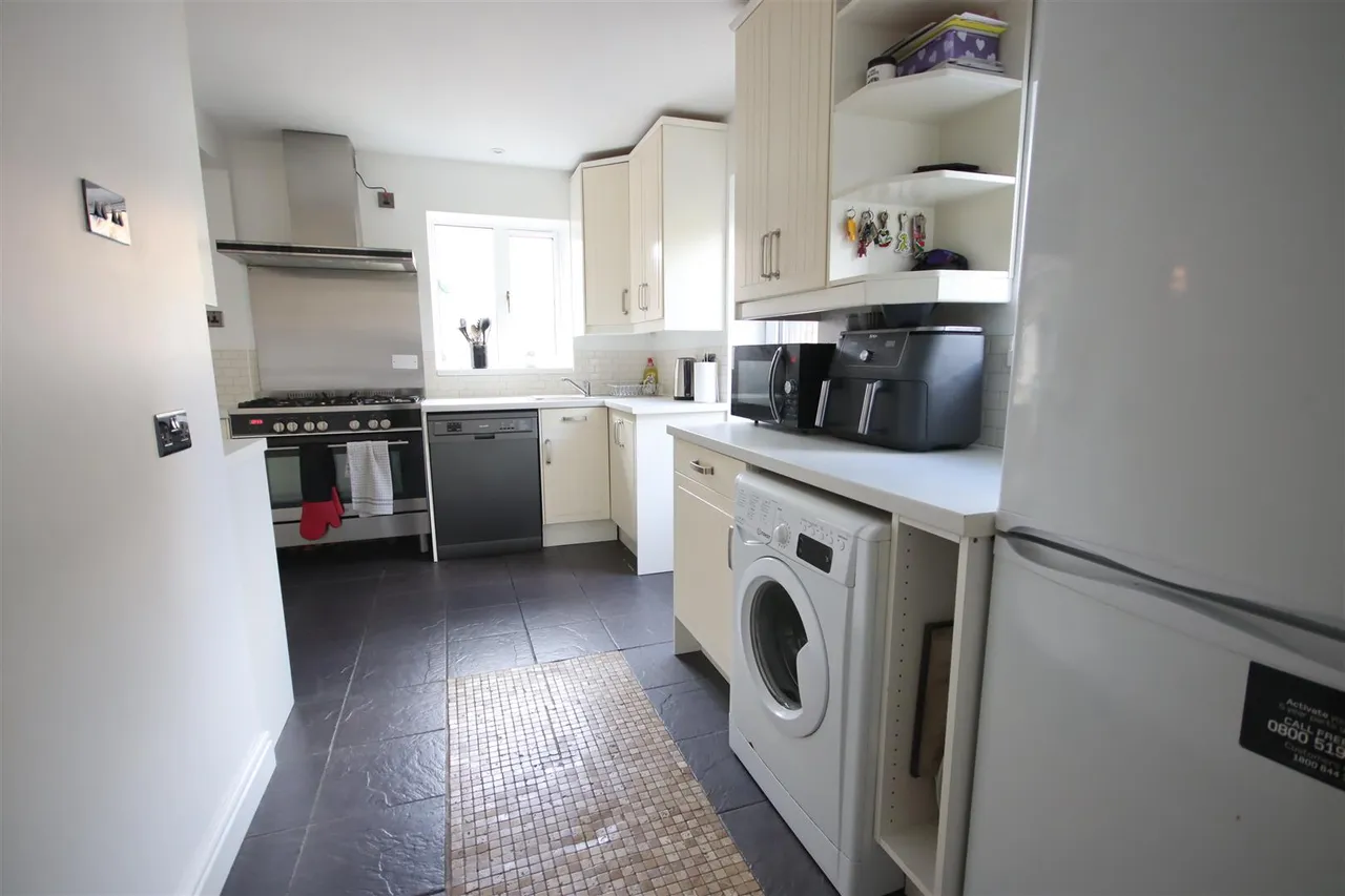 Hatherell Road, Chippenham, photo 7