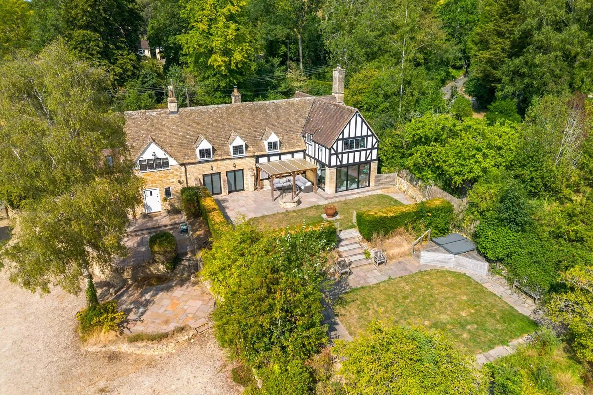 Woolstone, Cheltenham, GL52, photo 34