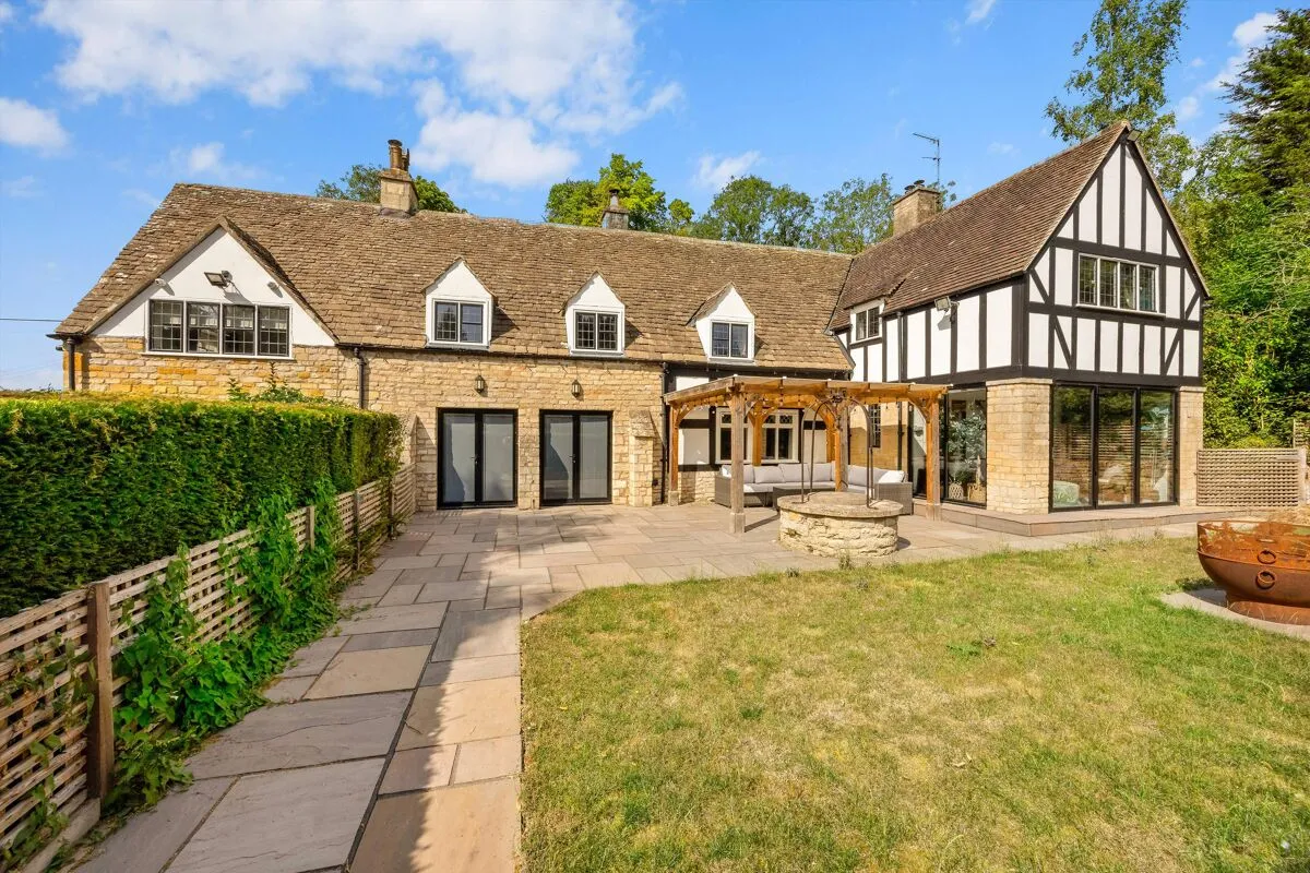 Woolstone, Cheltenham, GL52, photo 33