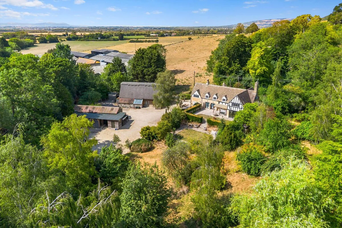 Woolstone, Cheltenham, GL52, photo 35