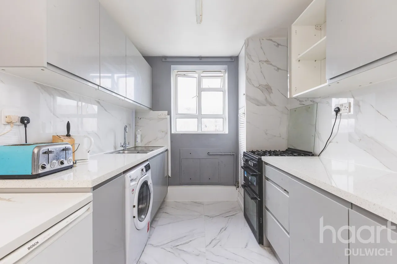 Kingswood Estate, London, SE21, photo 4