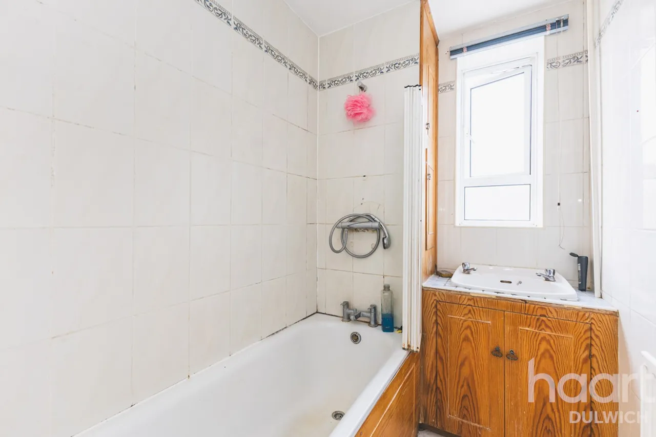 Kingswood Estate, London, SE21, photo 9