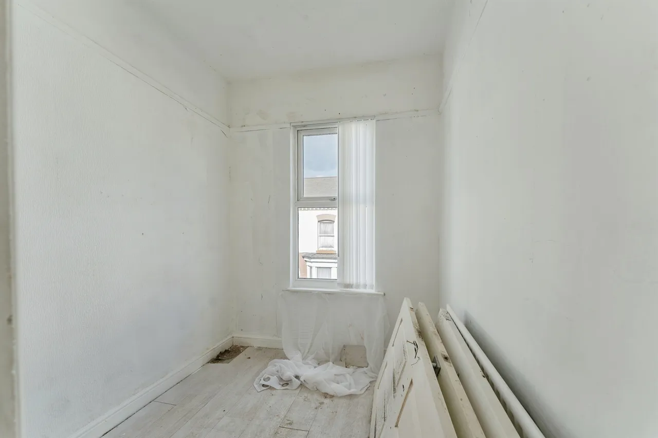 Buxton Road, Birkenhead, CH42, photo 14