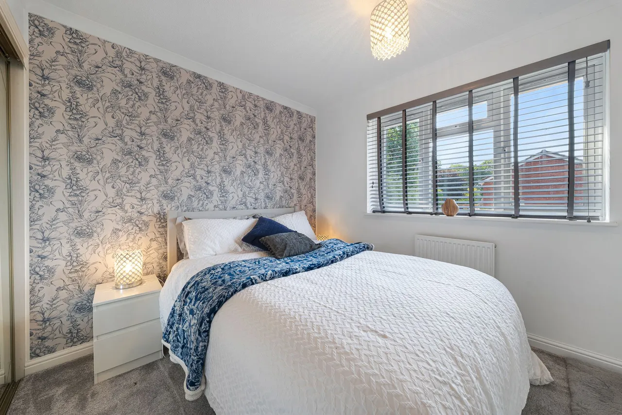 Dorchester Park, Runcorn, WA7 1QB, photo 20