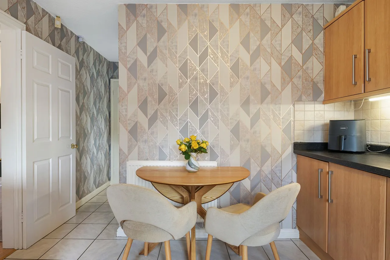 Dorchester Park, Runcorn, WA7 1QB, photo 10